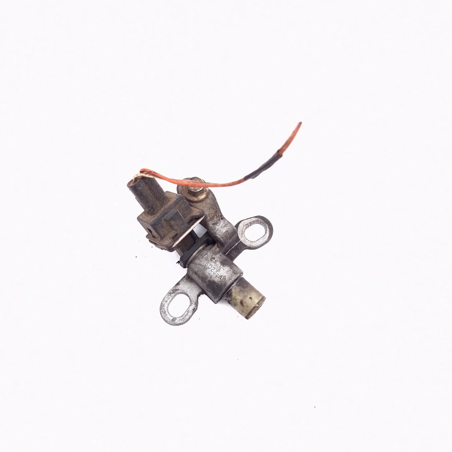 Crankshaft position sensor Ford MONDEO Mk 3 2000–2007 2S7Q6Q23AB – 1