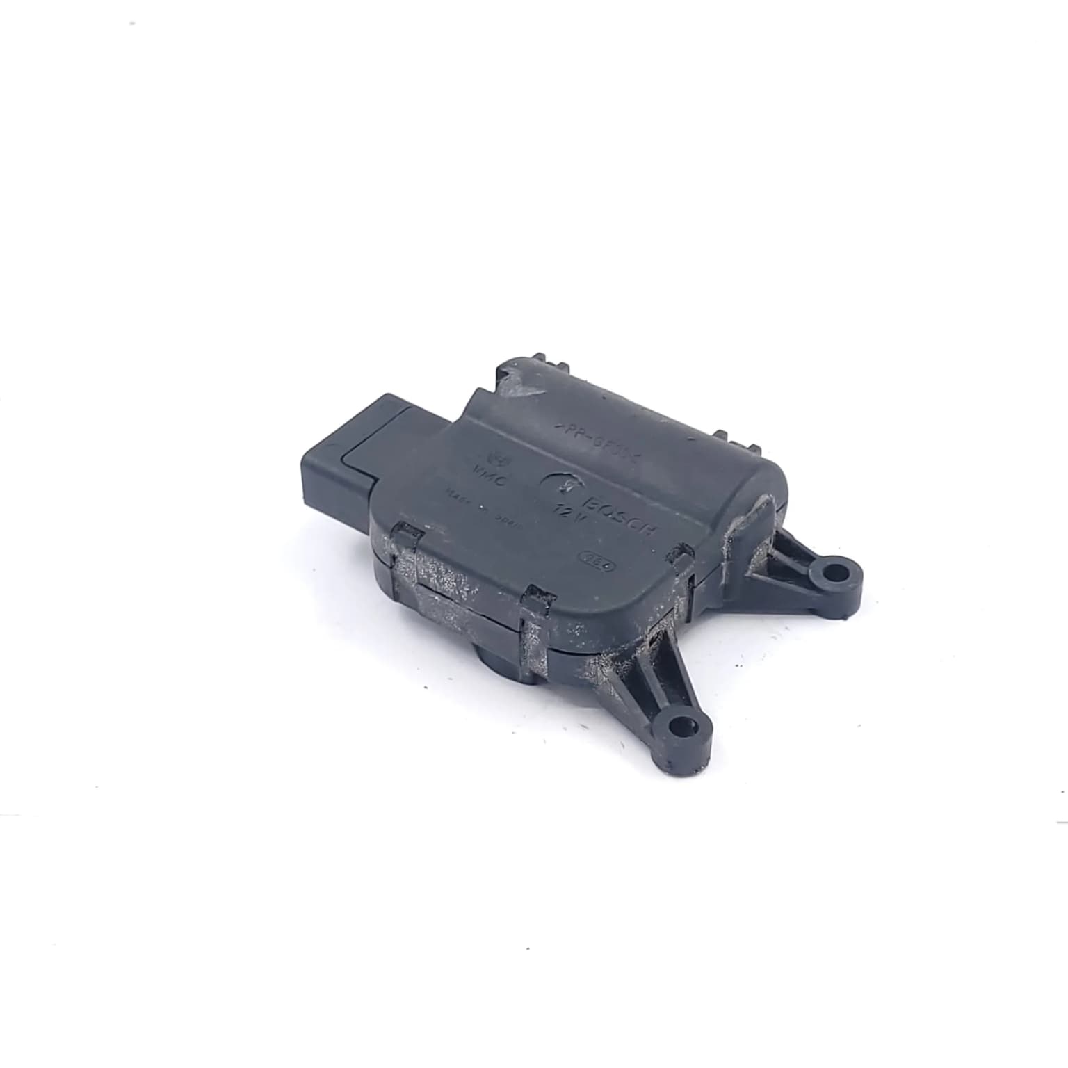 Electronic actuator VW GOLF 5 2003–2009 0132801340 – 1