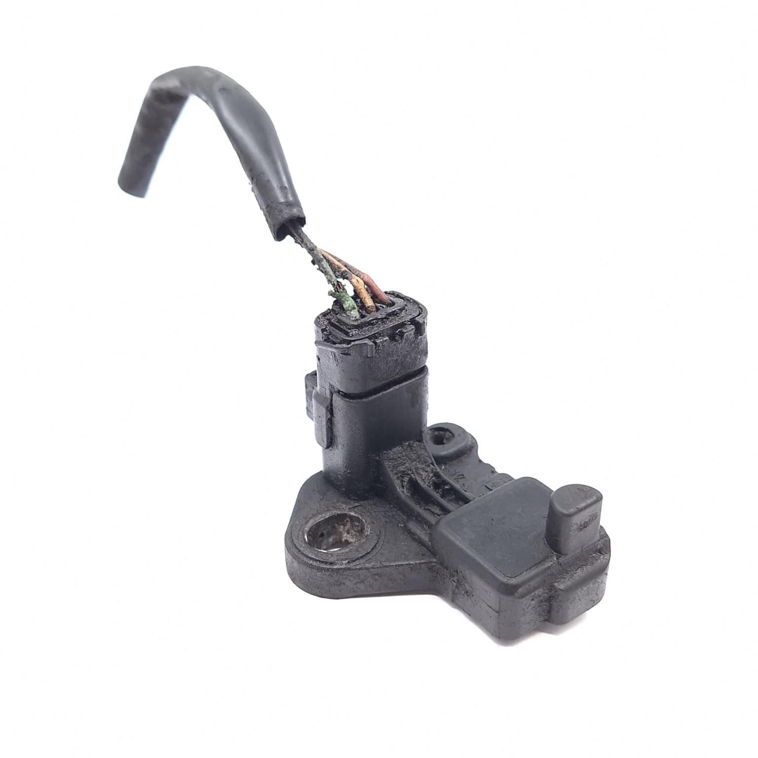 Crankshaft position sensor Peugeot 407 2004–2011 9637466980 – 1