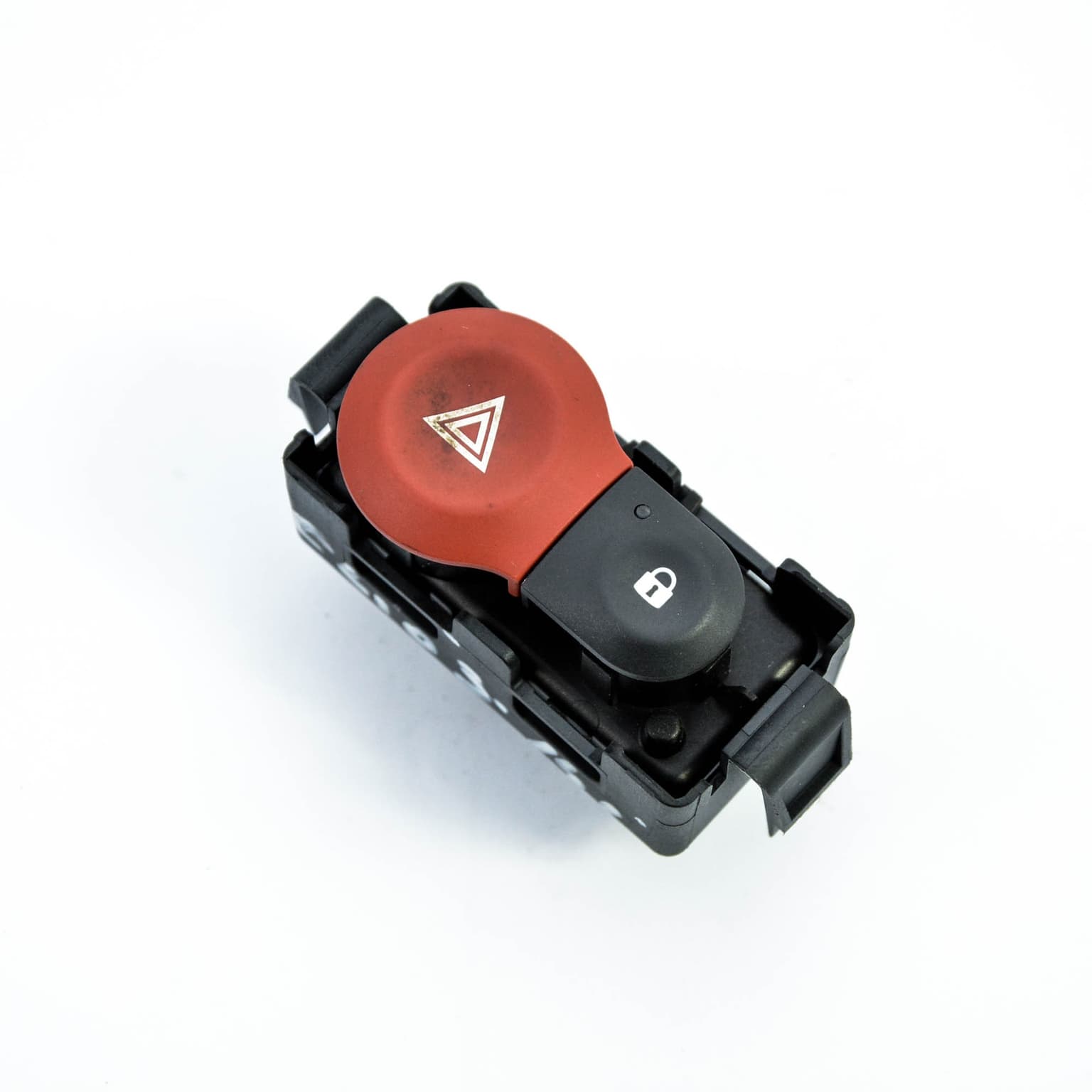 Hazard light switch Renault CLIO 3 2005–2012 1.4 16V K4J 780 8200214896A – 1