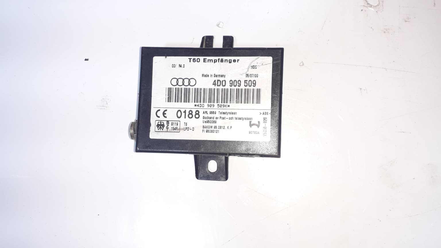Control unit Audi A6 (4B, C5) 1997–2005 4D0909509 – 1