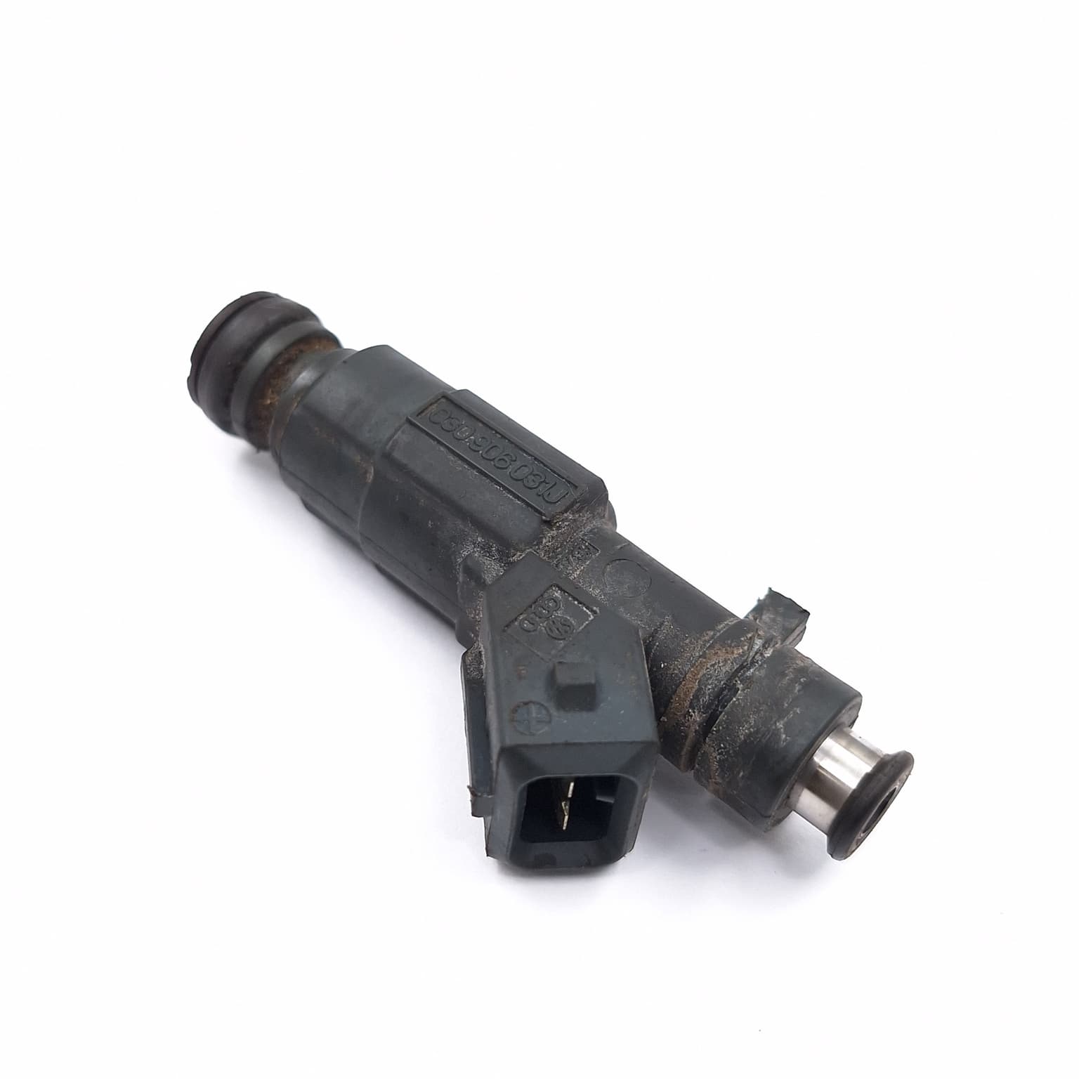 Fuel injector VW POLO (6N2) 1999–2001 1.0 AUC 030906031J – 1