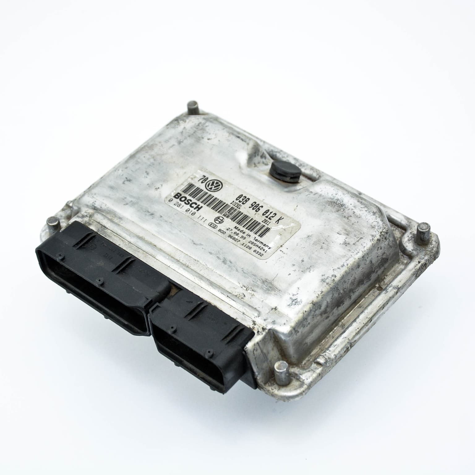Engine control unit VW BORA (1J) 1998–2005 0281010111 – 1