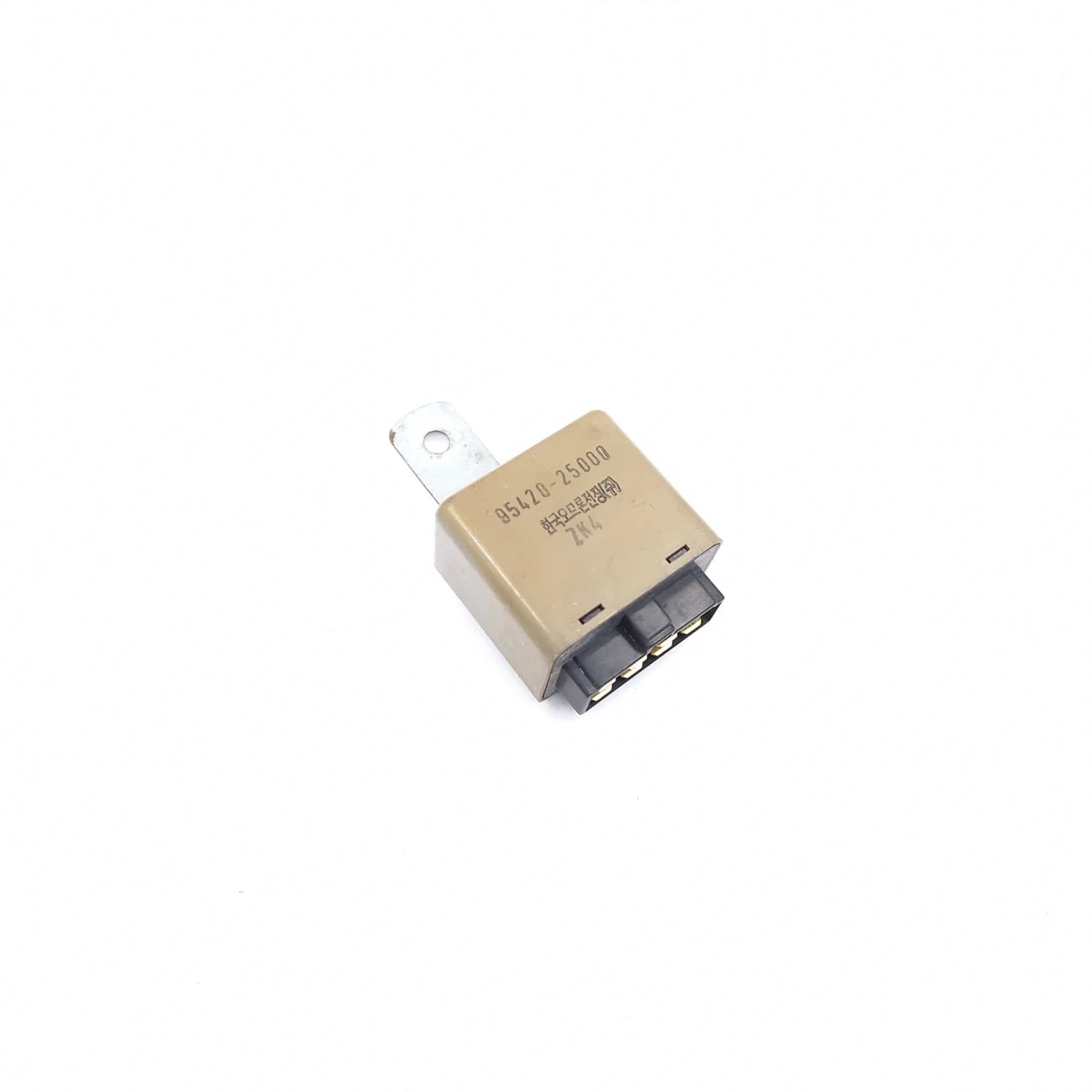 Relay Hyundai ACCENT 3 (MC) 2005–2010 9542025000 – 1