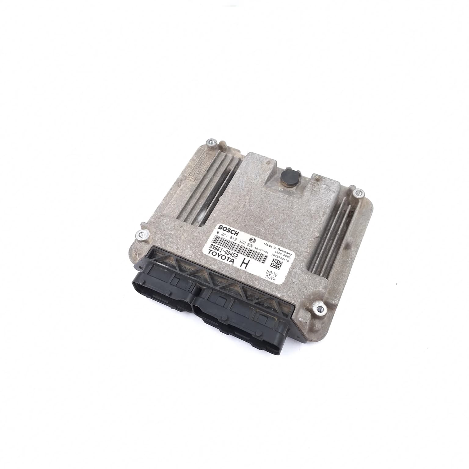 Engine control unit Toyota YARIS (XP90) 2005–2011 1.4 D-4D 0281012322 – 1
