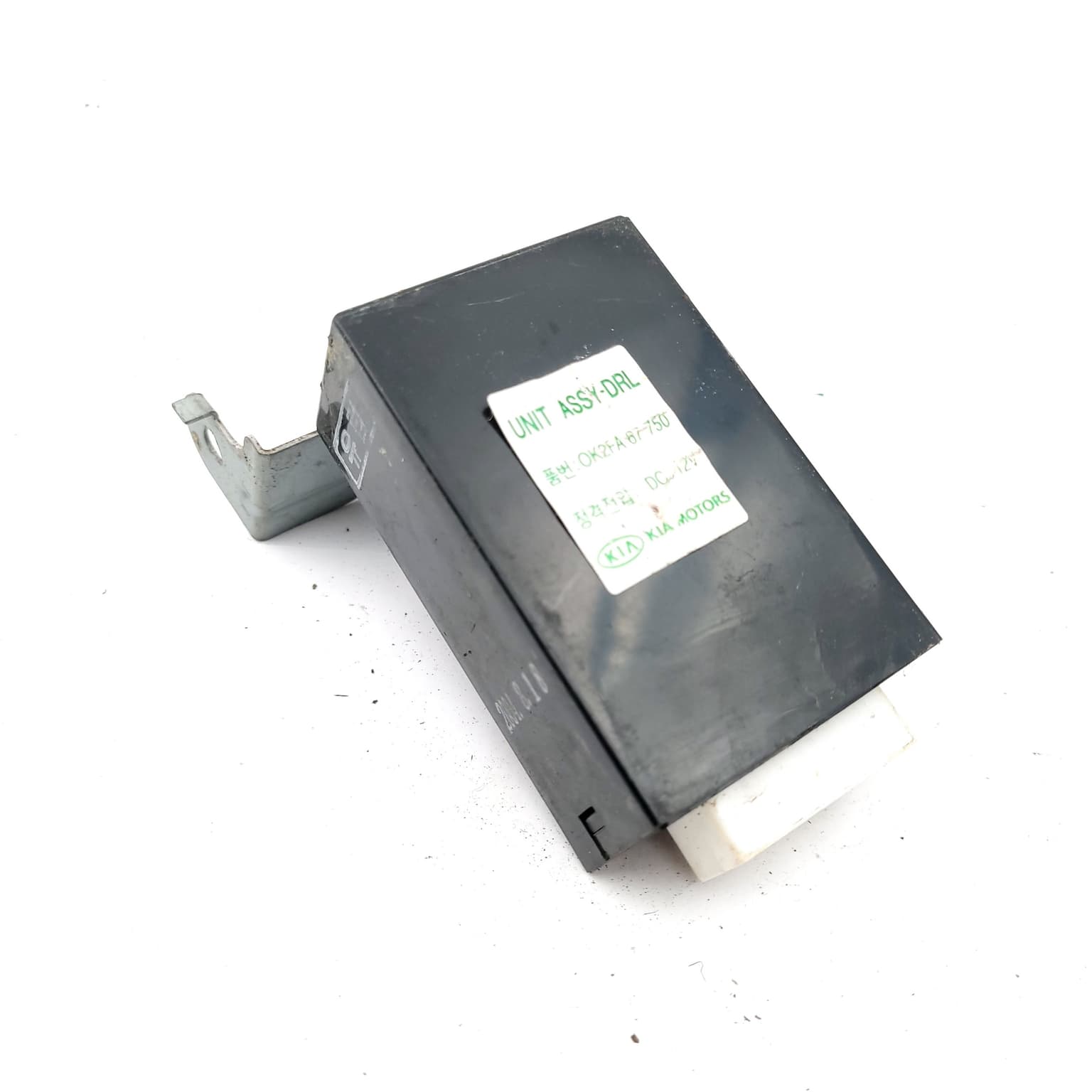 Calculateur Kia CARENS 2 (FJ) 2002–2006 OK2FA67750 – 1