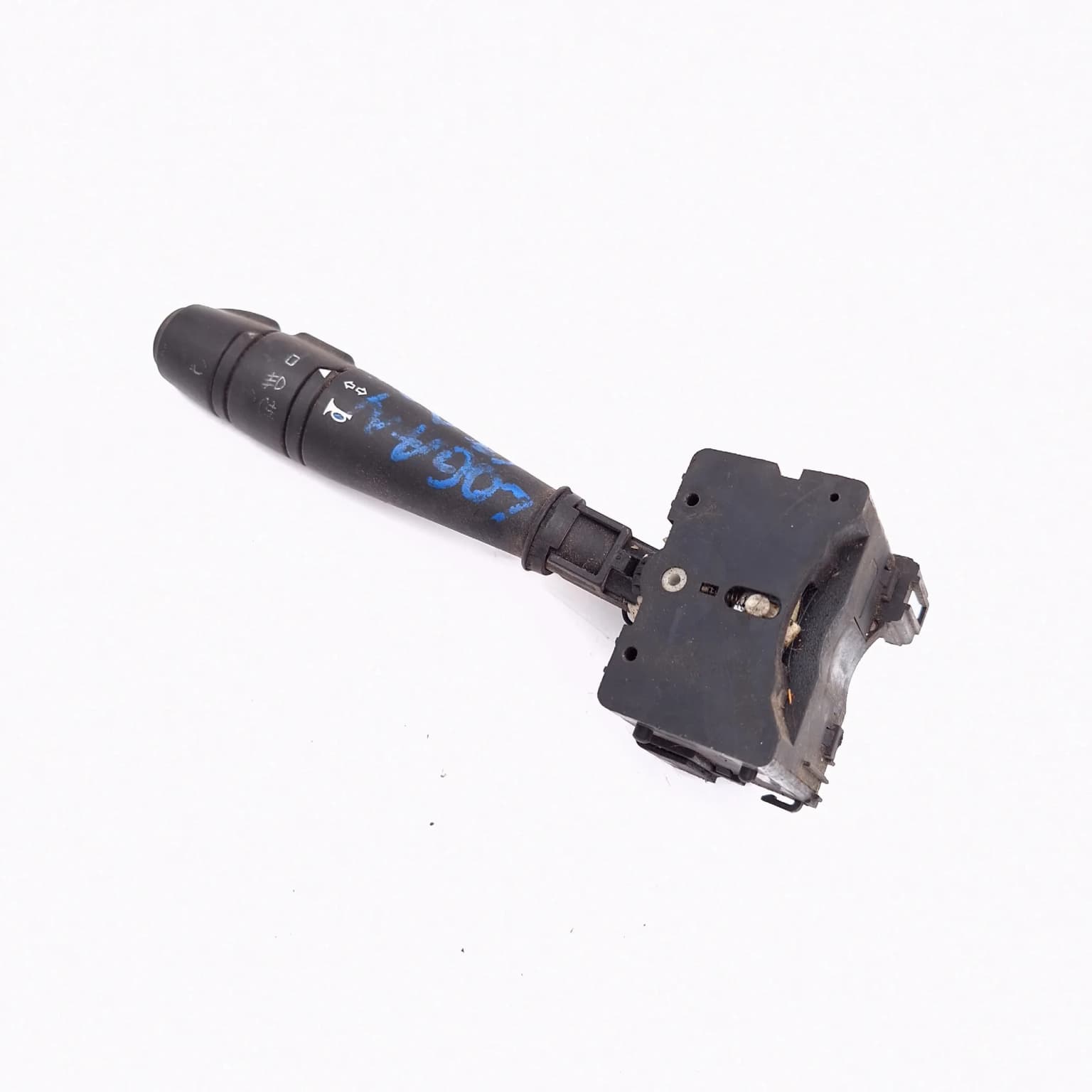 Turn signal lever Dacia LOGAN (LS) 2004–2012 1.5 dCi (LS04) – 1
