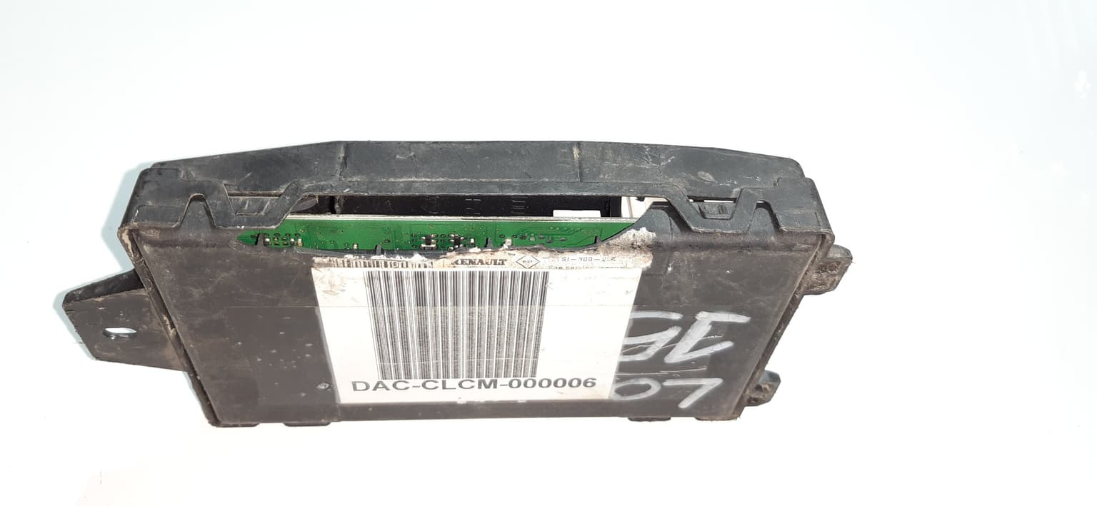 Calculateur Dacia LOGAN (LS) 2004–2012 – 1