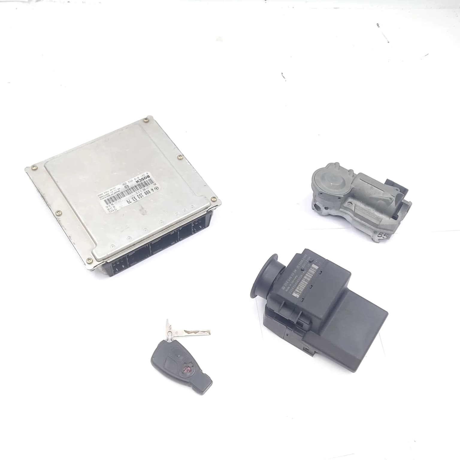 Kit calculateur et serrures Mercedes-Benz C-CLASS (W203) 2000–2007 C 200 CDI (203.004) OM 611.962 A0001535379 – 1