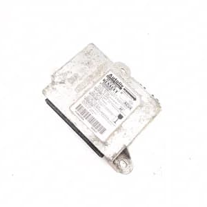 Airbag control module Renault MEGANE 2 2002–2010 1.5 dCi K9K 732 8200682387