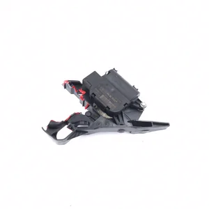 Electronic actuator VW GOLF 5 2003–2009 2.0 TDI 16V BKD 1K0907511C