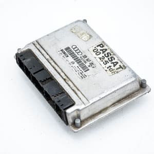 Engine control unit VW PASSAT B5, B5.5 1996–2005 3B0907401J