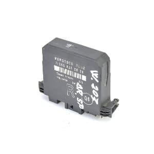 Calculateur de confort Mercedes-Benz C-CLASS (W203) 2000–2007 2038200826