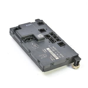 Control unit Mercedes-Benz E-CLASS (W211) 2002–2009 E 270 CDI (211.016) OM 647.961 2118208285