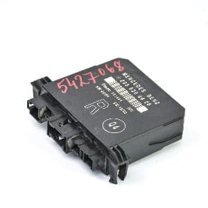 Calculateur Mercedes-Benz C-CLASS (W203) 2000–2007 2038206626