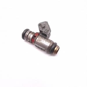 Fuel injector VW GOLF 4 1997–2004 1.4 16V AXP 036031C