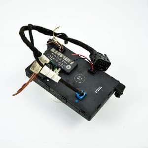 Calculateur Mercedes-Benz C-CLASS (W203) 2000–2007 2038206426